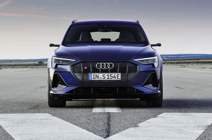 2020 Audi e-tron S image gallery