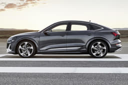 2020 Audi e-tron S Sportback image gallery