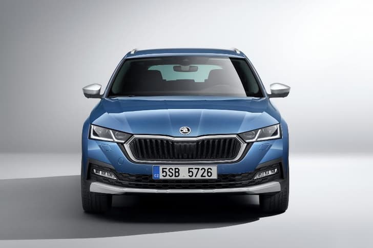 2020 Skoda Octavia Scout image gallery