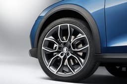 2020 Skoda Octavia Scout image gallery