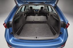 2020 Skoda Octavia Scout image gallery