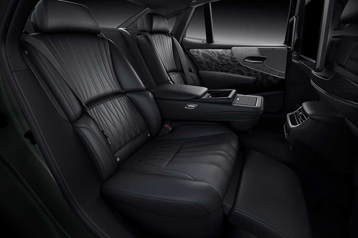 2021 Lexus LS facelift image gallery