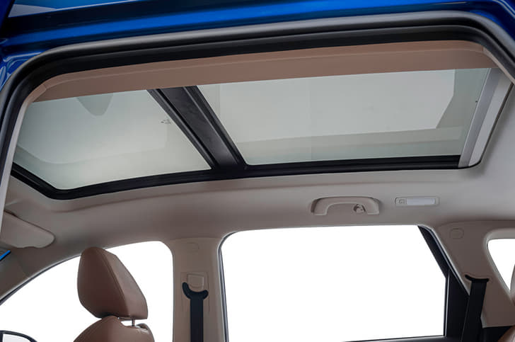 2020 MG Hector Plus image gallery