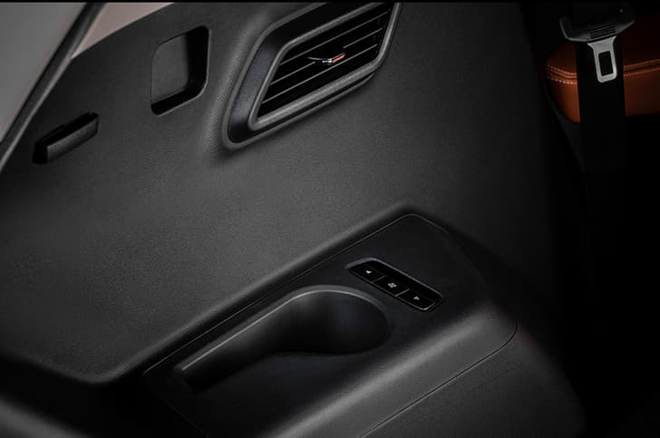 2020 MG Hector Plus image gallery