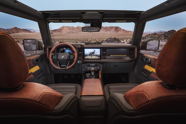 2021 Ford Bronco image gallery