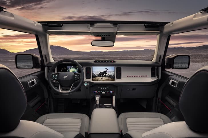 2021 Ford Bronco image gallery