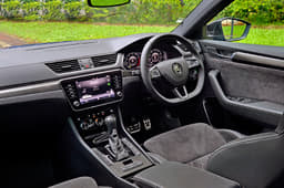 2020 Skoda Superb Sportline image gallery