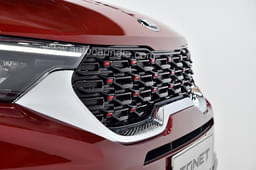 Kia Sonet Front View
