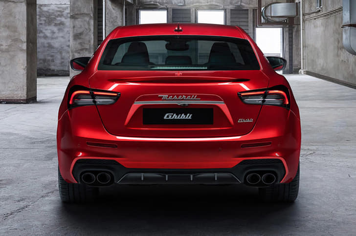 2020 Maserati Ghibli Trofeo image gallery