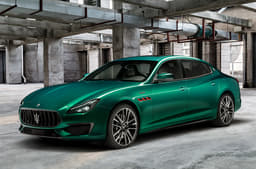 2020 Maserati Quattroporte Trofeo image gallery
