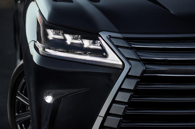 Headlight Image - 12570