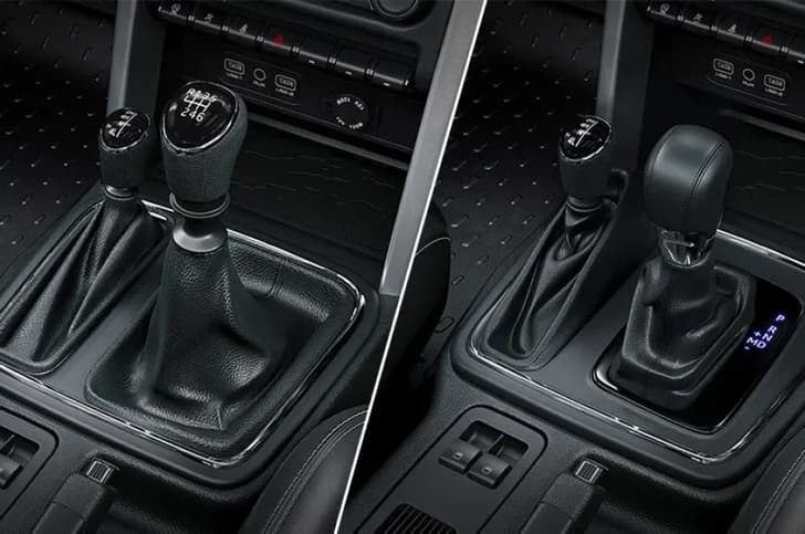 2020 Mahindra Thar image gallery