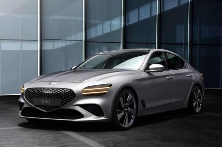 2020 Genesis G70 image gallery