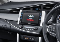 9.0-inch touchscreen infotainment system
