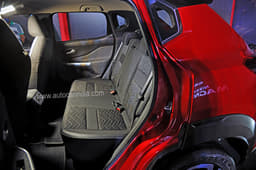 There's ample knee and headroom for even six-footers at the back.