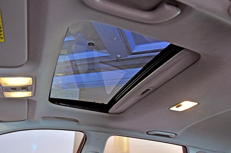 The i20 features an automatic sunroof on the higher trims The i20 features an automatic sunroof on the higher trims