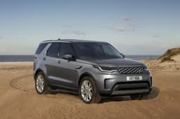 Discovery facelift shares its styling with the updated Discovery Sport.