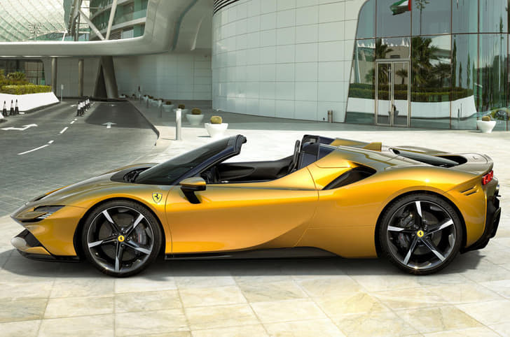 The SF90 Spider's roof opens and closes in just 14 seconds. 