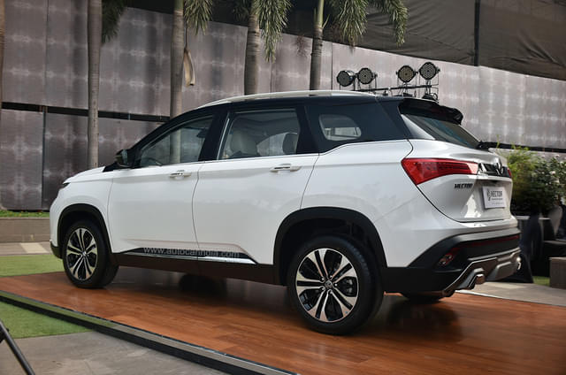 Rear View Image - 2450
