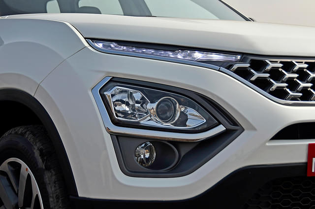 Headlight Image - 10498