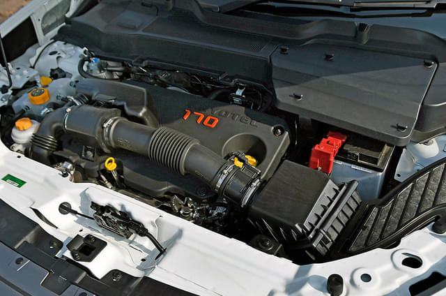 Closed Bonnet Image - 10484