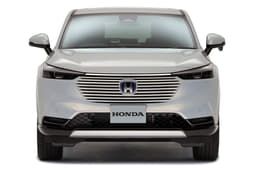 Styling up front is rather plain with a neat body-coloured grille flanked by LED headlamps. Notable design elements include a prominent central air-dam, slim fog lamps and a faux skid plate element.