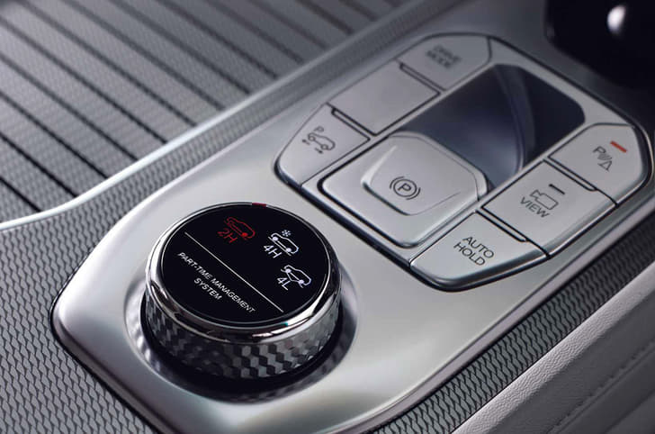 2021 Ssangyong Rexton facelift image gallery