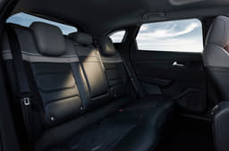 2021 Citroen C5X image gallery