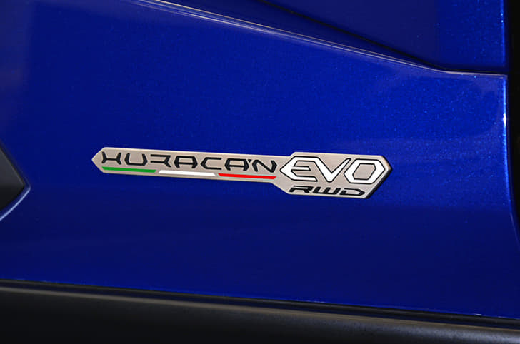 Lamborghini Huracan Evo RWD Spyder image gallery