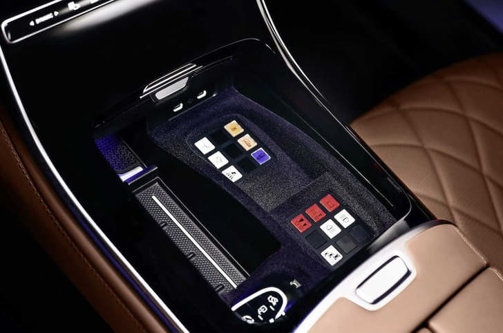 2021 Mercedes-Benz S680 Guard Image Gallery  