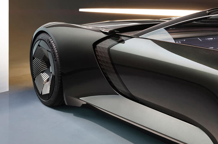 Audi Skysphere Concept image gallery 