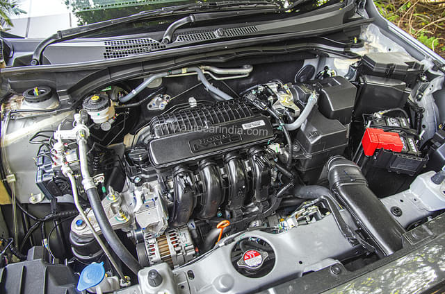 Open Bonnet Engine Shot Image - 11244