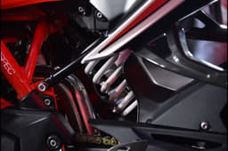 The optional 'Dynamic' kit offers adjustable suspension at both ends, at a cost of Rs 12,000.