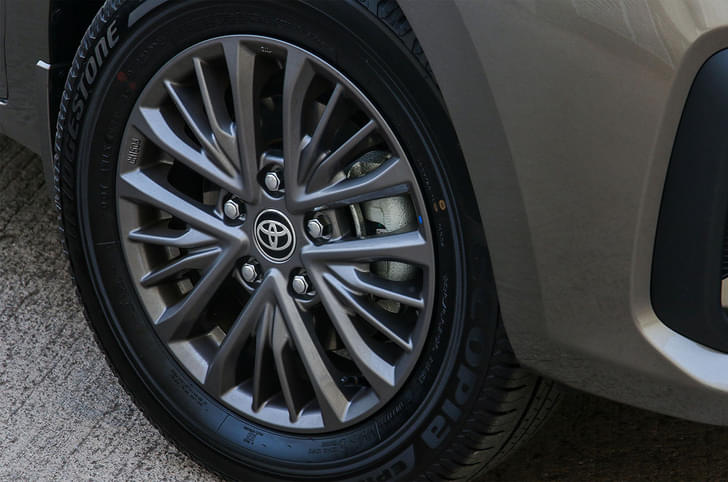 Alloy Wheels True