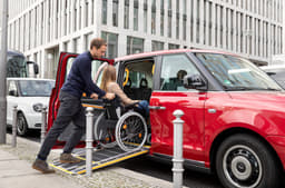 LEVC TX image gallery