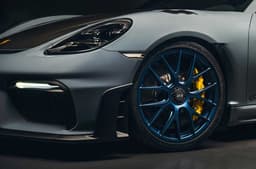 Porsche 718 Cayman GT4 RS image gallery