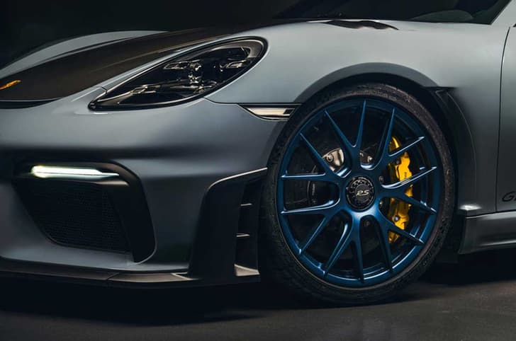 Porsche 718 Cayman GT4 RS image gallery