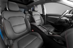 Mg Zs Ev Front Row Seats