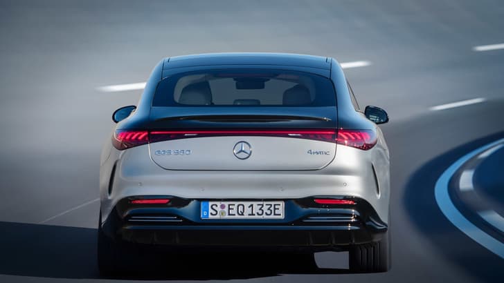 Mercedes Benz EQS rear