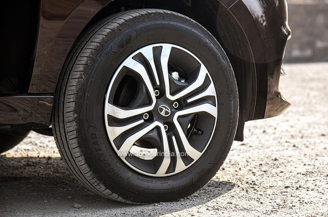 Alloy Wheels True Image - 15848