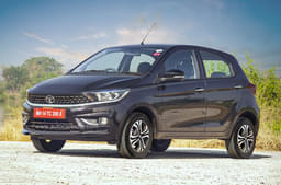 Tata Tiago Front Right Three Quarter