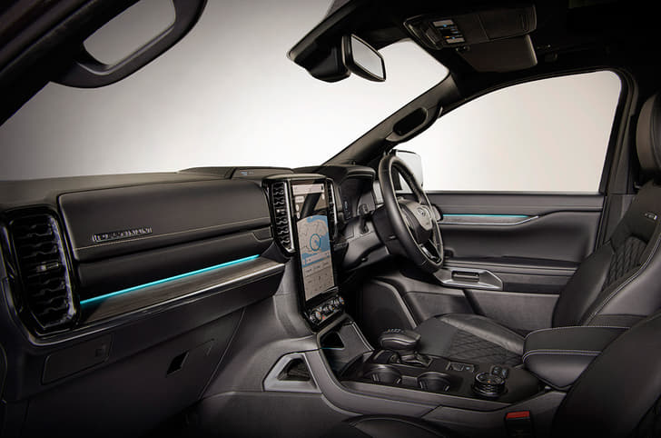 2022 Ford Everest interior side view.