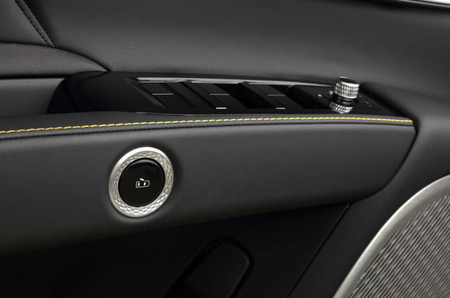 Door Controls Image - 12474