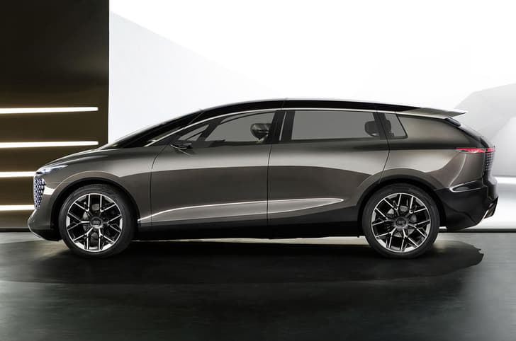 Audi Urbansphere image gallery 