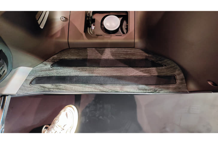 The floorboard also features a rather unusual wooden finish.