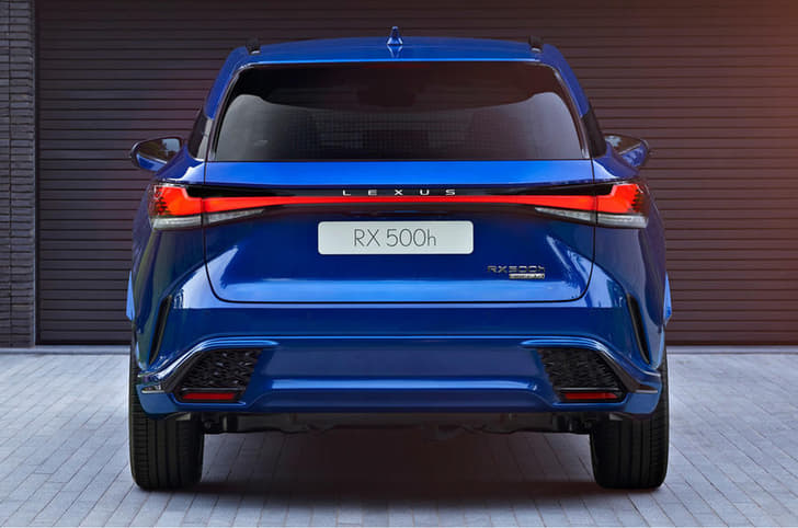 2022 Lexus RX rear