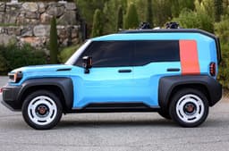 Toyota Compact Cruiser EV Concept side profile 