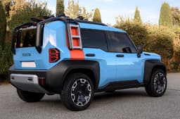 Toyota Compact Cruiser EV Concept rear quarter 