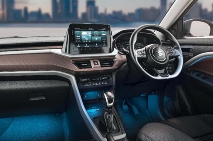 Maruti Suzuki Brezza interior dashboard Maruti Suzuki Brezza interior dashboard