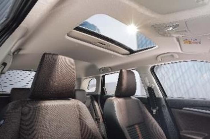 Maruti Suzuki Brezza sunroof Maruti Suzuki Brezza sunroof